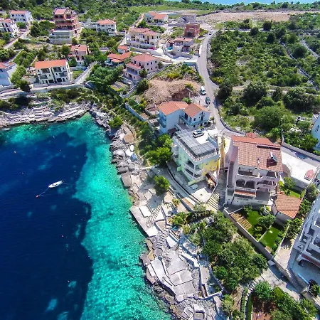 Apartment Maja Razanj