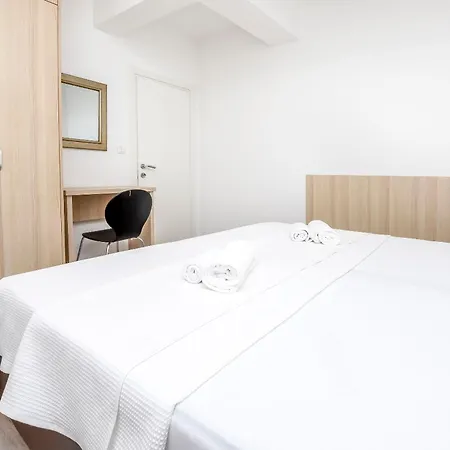 Maja Apartment Razanj