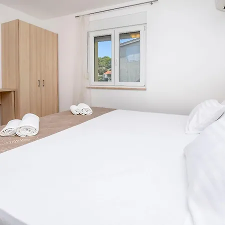 Apartment Maja