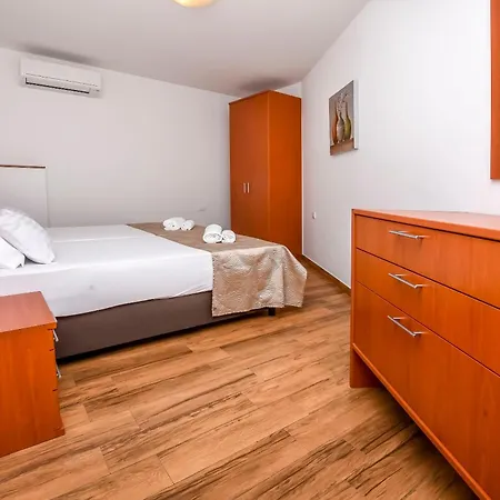 Maja Apartment